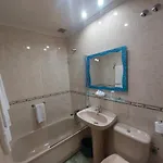 Chipen Hotel *