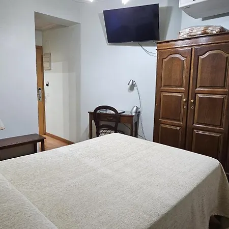 Chipen Hotell *
